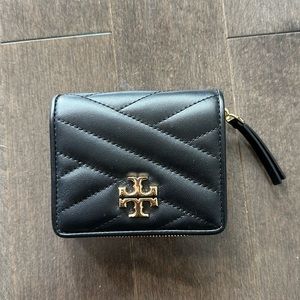 Tory Burch Wallet (NWOT)
